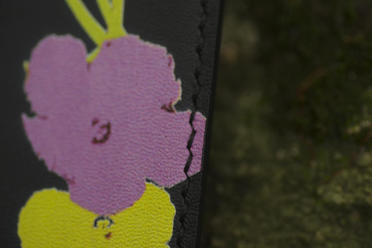Flowers 背带 UV 喷绘细节特写